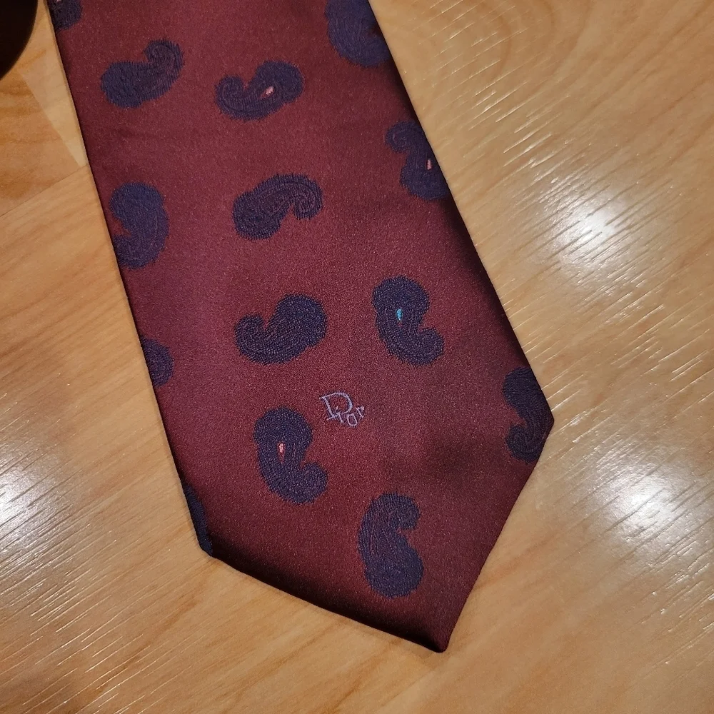 Christian Dior Vintage Burgundy and Navy Paisley Patterned Tie Silk Blend